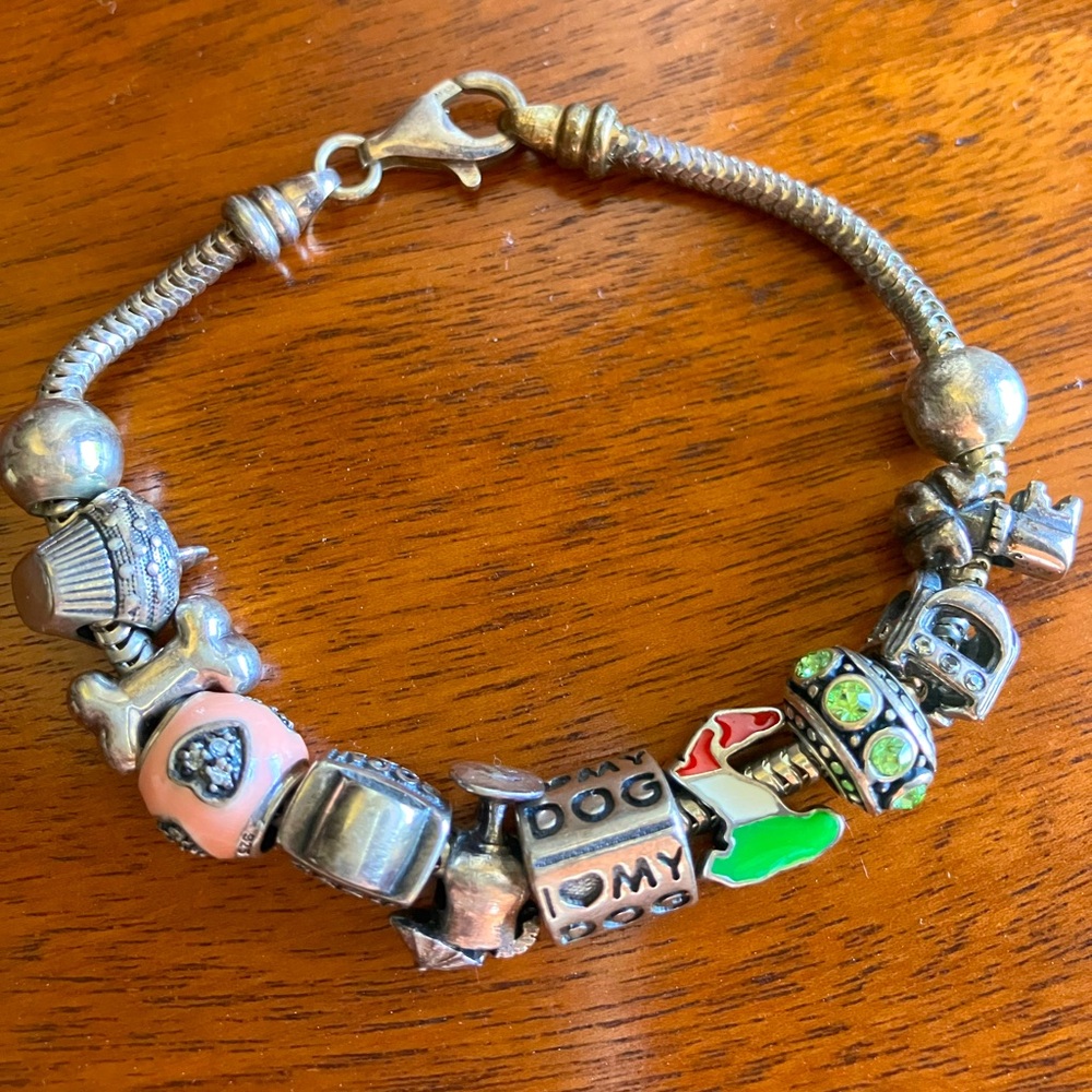 Bracelet